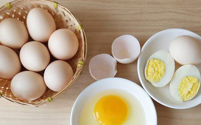 ăn trứng gà giúp bổ trứng